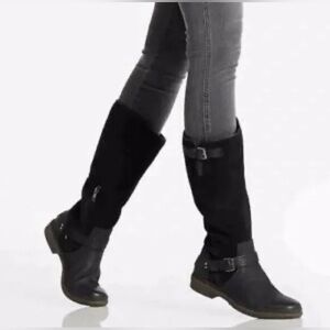 UGG Thomsen Black Suede Knee-High Shearling Lined Winter Boots in Black.  Size 6